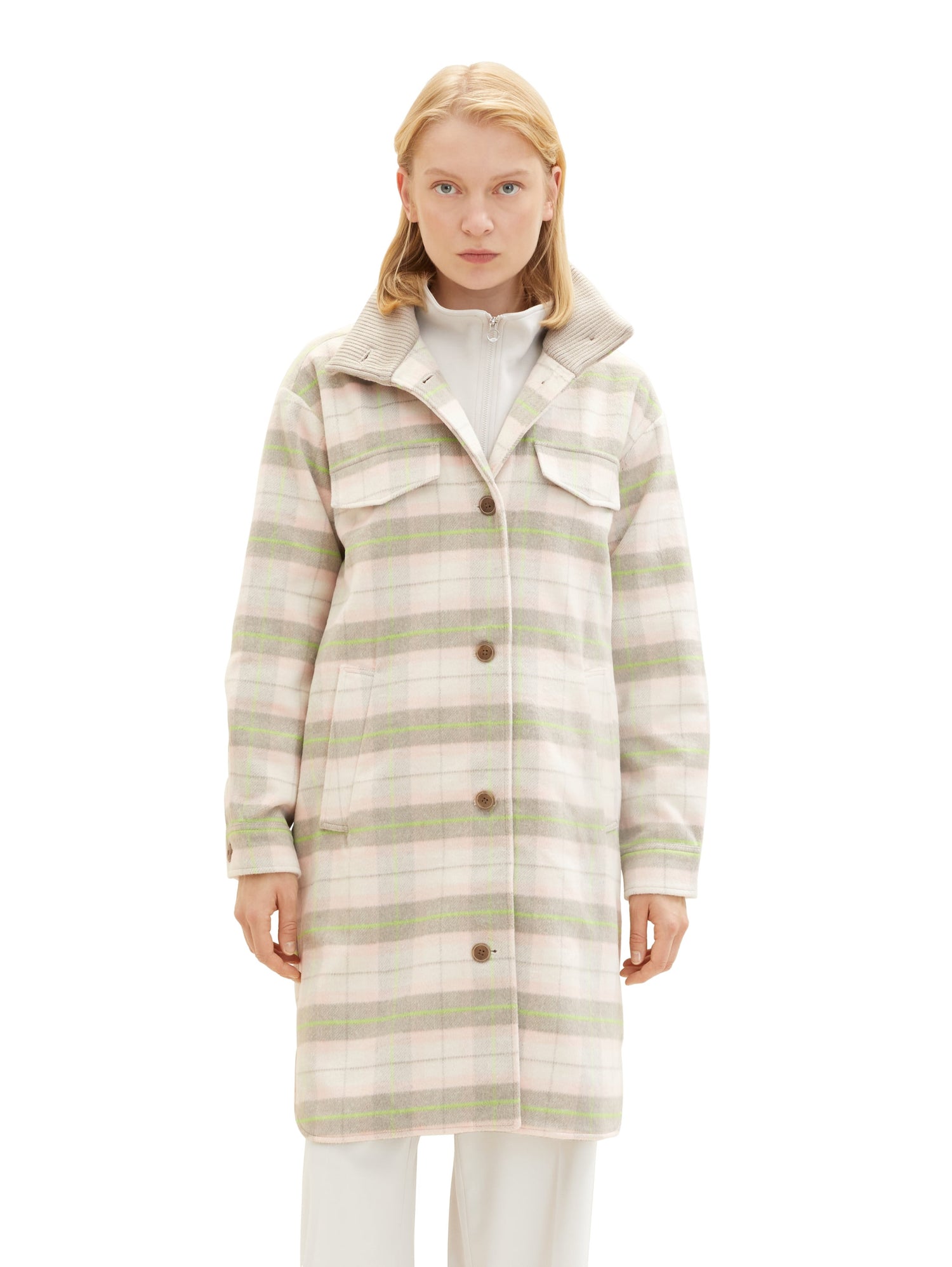 Checkered Coat With High Collar_1038686_32535_02