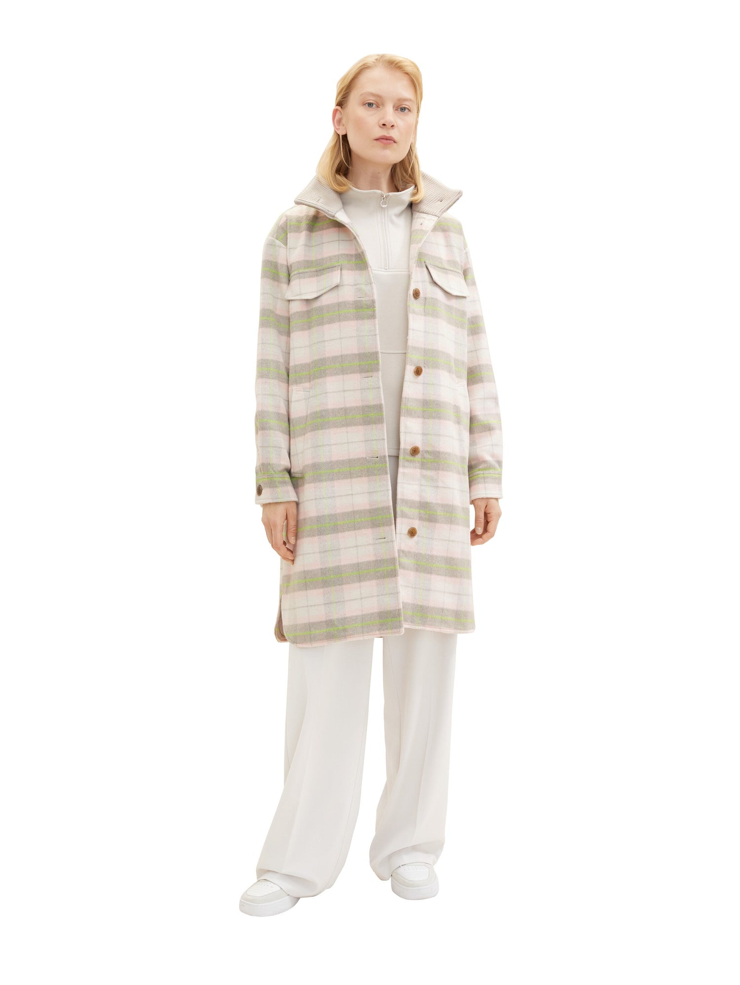 Checkered Coat With High Collar_1038686_32535_06