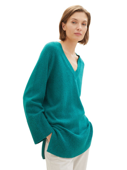 Oversized Sweater With V Neck_1038702_21178_02