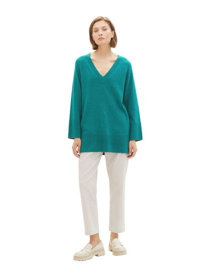 Oversized Sweater With V Neck_1038702_21178_03