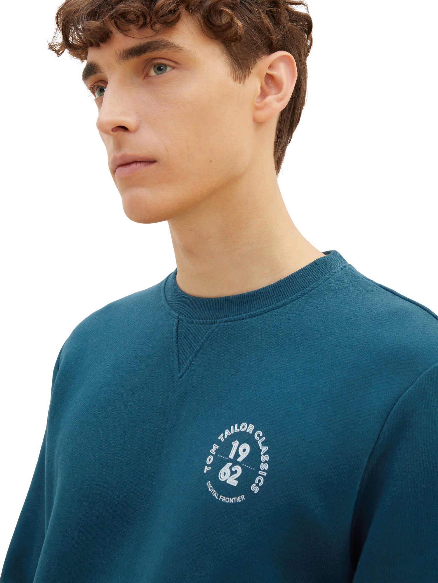 Crew Neck Sweatshirt With Side Logo_1040047_21179_03