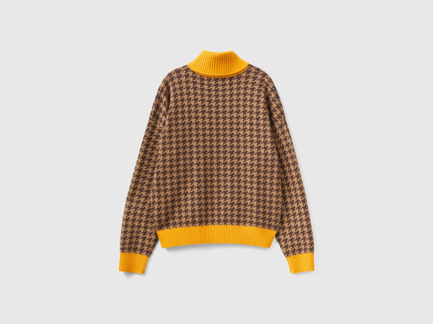 Houndstooth Turtleneck_1135E2020_1Y0_05