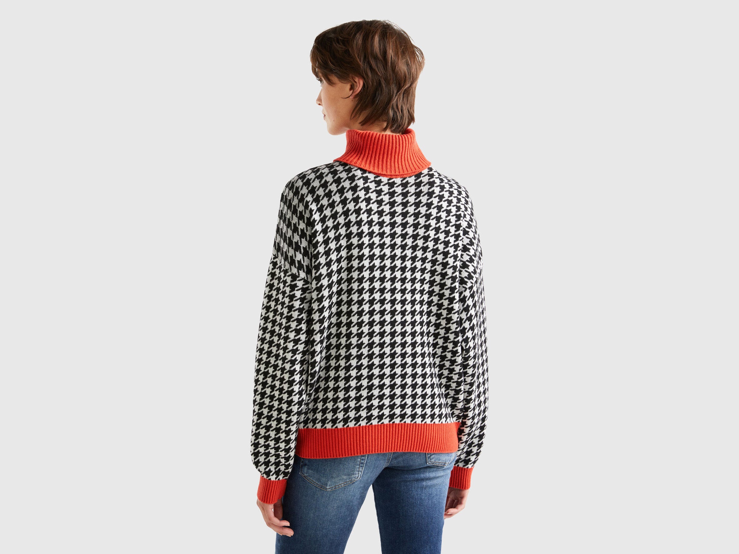 Houndstooth Turtleneck_1135E2020_700_02