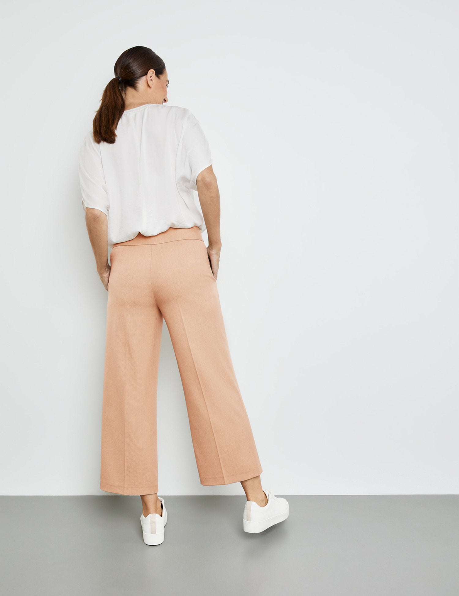 Chic Culottes With Added Stretch_122065-66337_905400_06