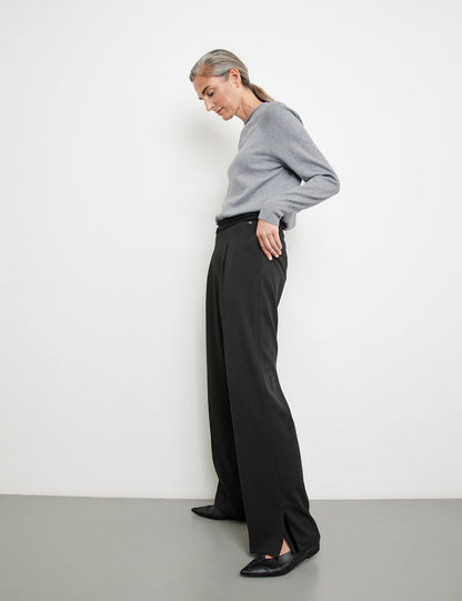 Elegant Pull-On Trousers With A Velvet Waistband_122082-66204_11000_05