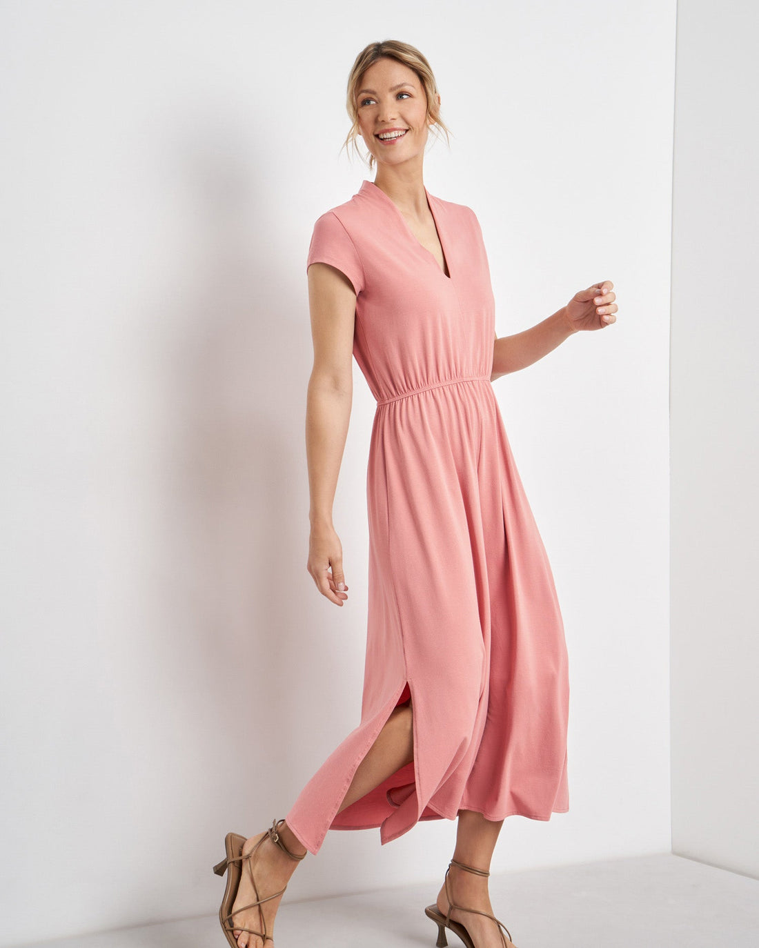 Pink Dress Taifun
