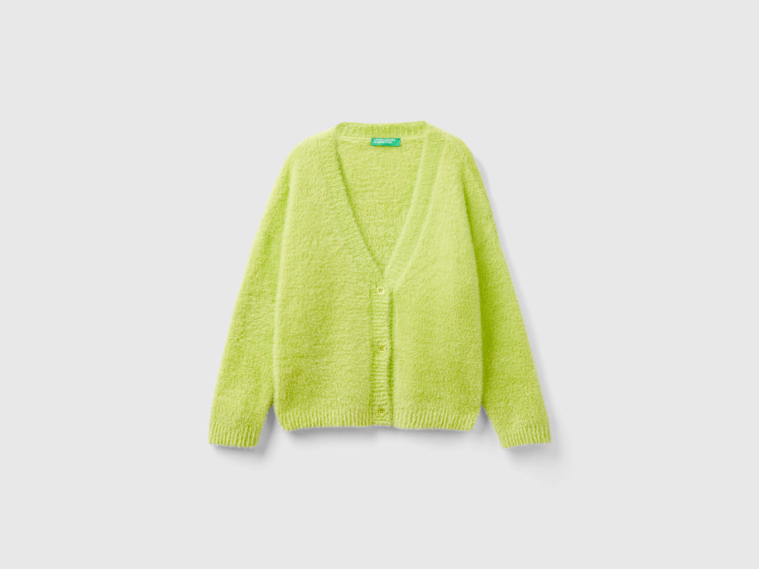 Fluffy Yarn Cardigan_19BAC600T_40C_01