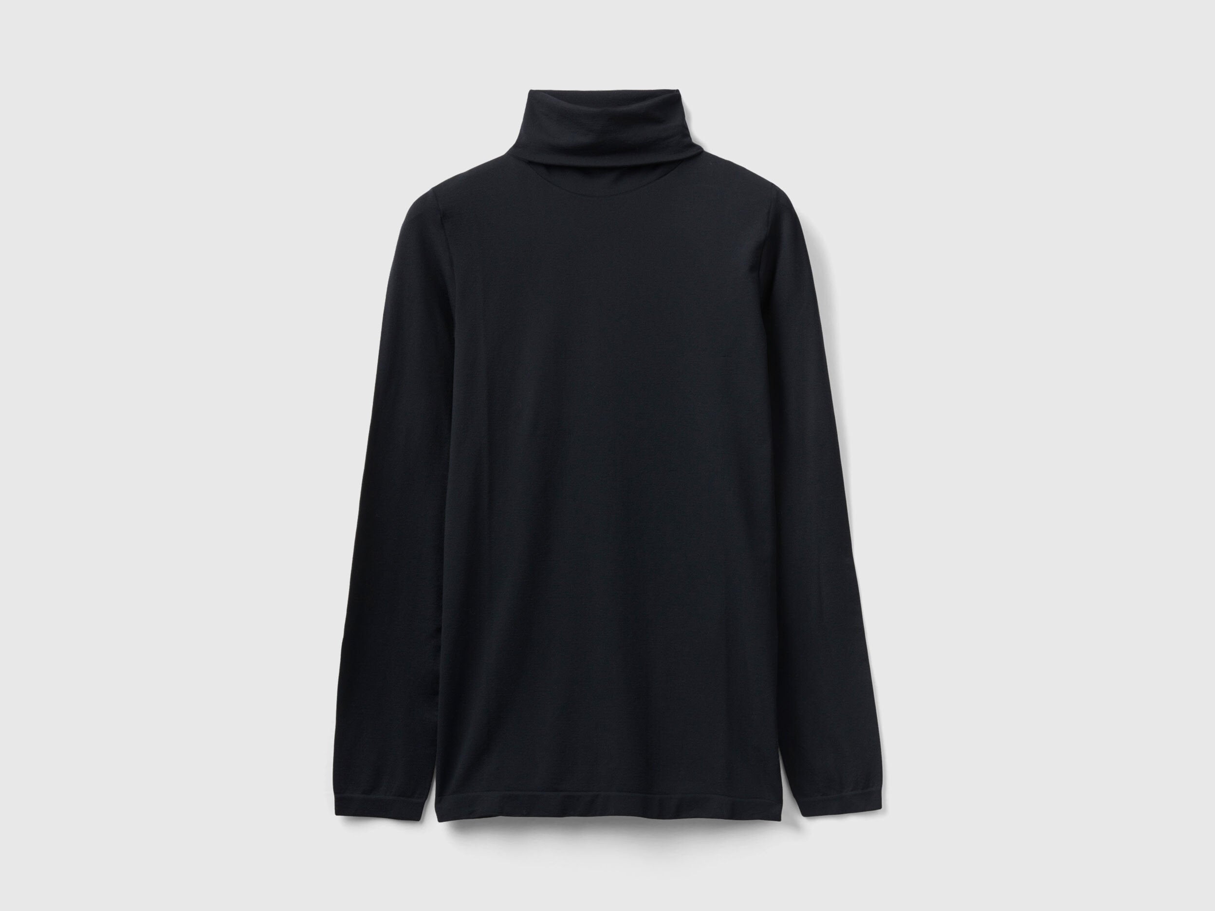 Stretch Turtleneck Pullover_1X1BD2240_100_04