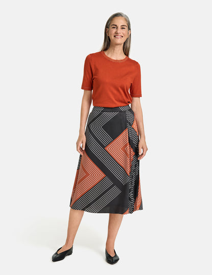 Midi Skirt With Pleated Detail_210016-31515_2070_07