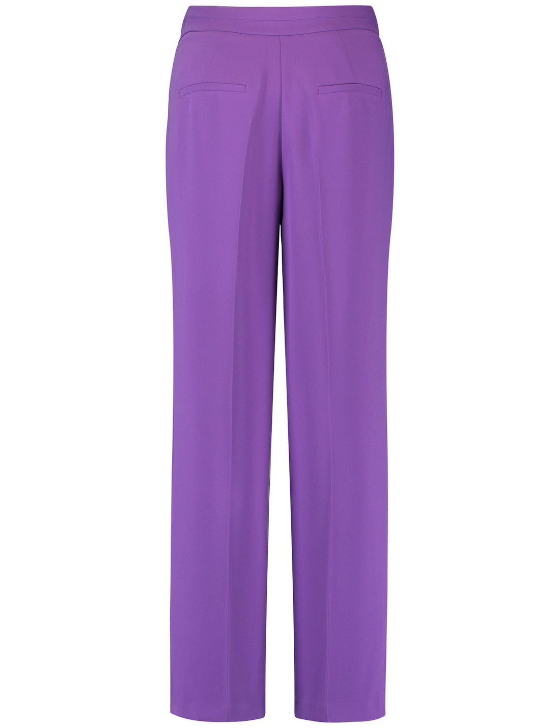 Flowing Trousers With Pressed Pleats_220002-31222_30904_02