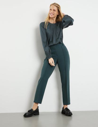 7/8-Length Trousers With Vertical Pintucks_220029-31340_50939_05