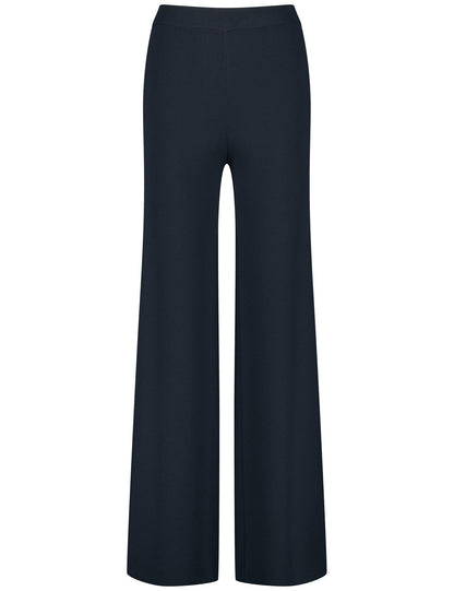 Comfortable Knitted Trousers With A Wide Leg_222199-44740_80890_02