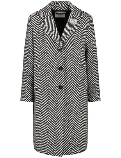 Wool Coat With A Large Lapel Collar_250016-31147_2000_02