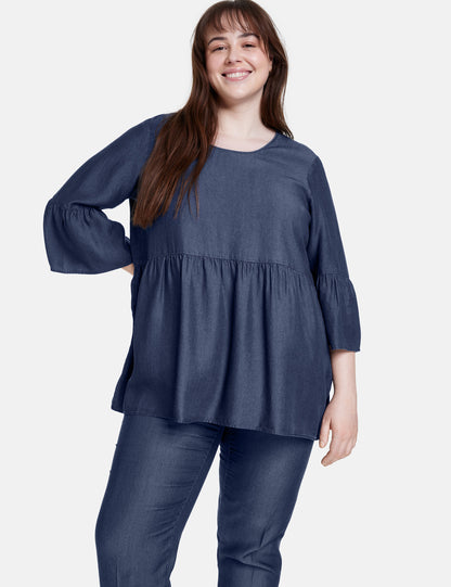 Finely Shimmering Blouse With Flounces