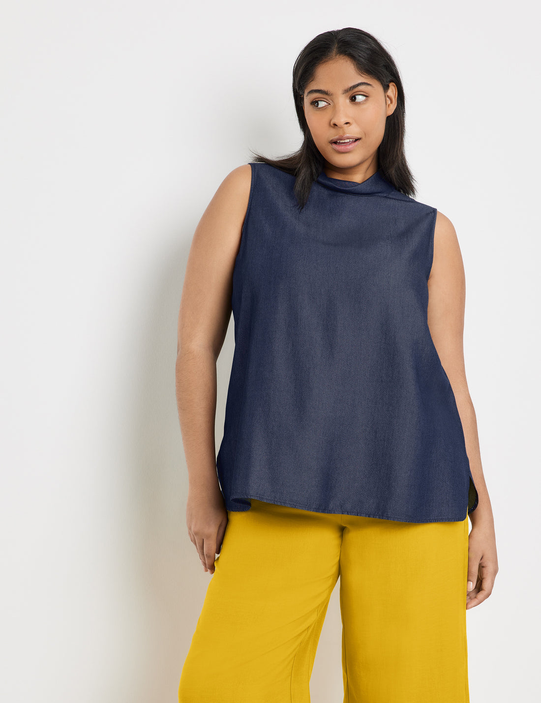 Sleeveless Blouse With A Subtle Sheen