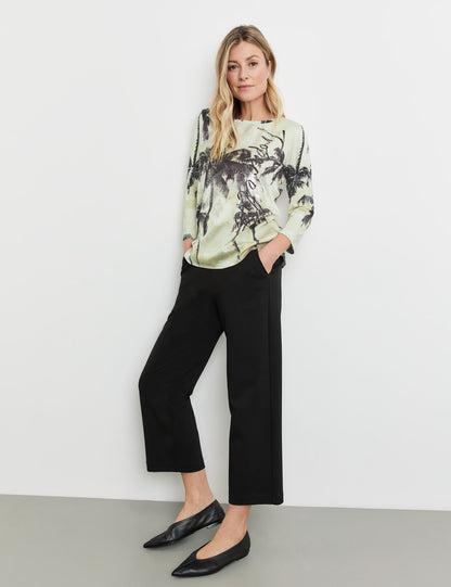 3/4-Sleeve Top With Fabric Panelling And Lettering_270056-44002_9099_05