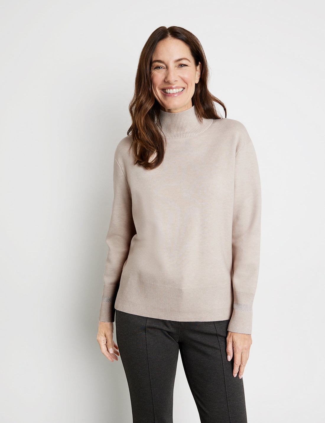 Soft Jumper With A Turtleneck And Elongated Back Section_271033-35708_905440_01