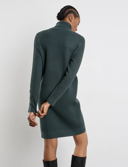 Knit Dress With A Polo Collar And A Button Detail On The Sleeves_280106-35713_50939_06