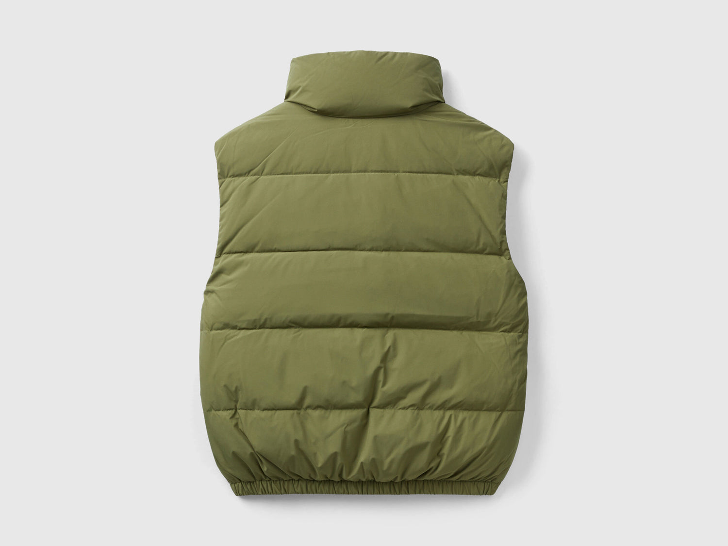 Sleeveless Padded Jacket With Recycled Down_2JF8UJ008_313_06