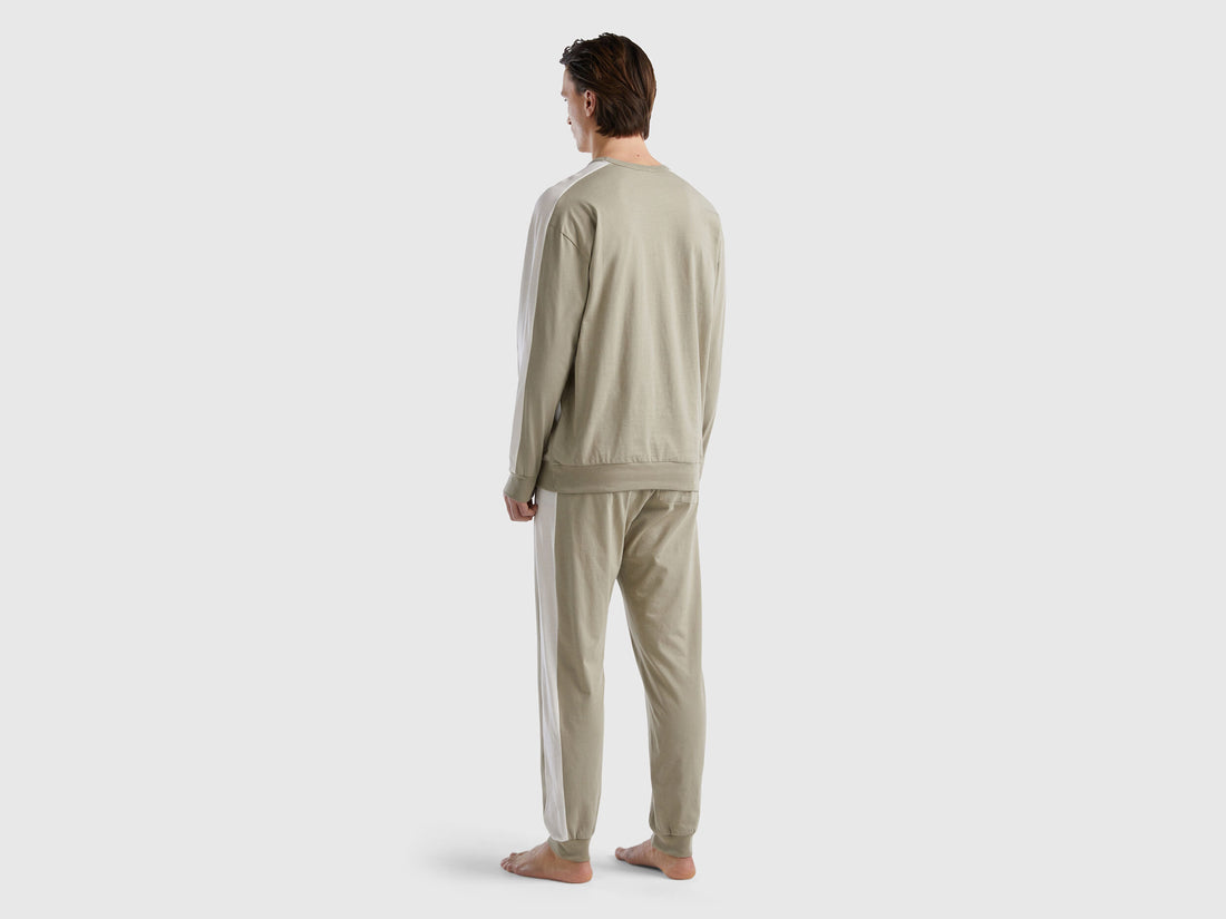 Pyjamas With Side Stripes_30964P026_0W9_02