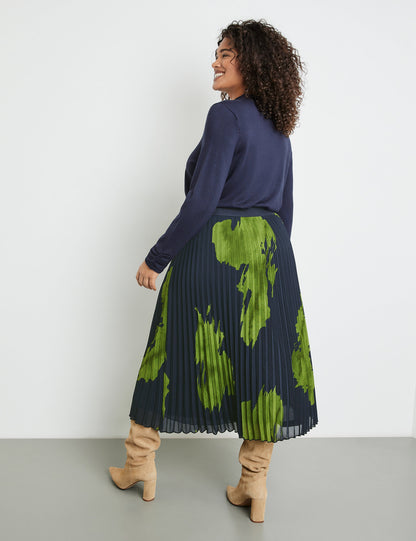 Pleated Skirt With An Elasticated Waistband_310204-21238_8452_06