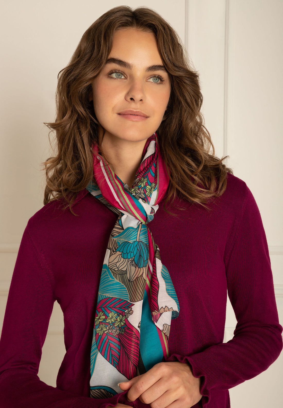 Multi-Color Scarf With All-Over Print_01