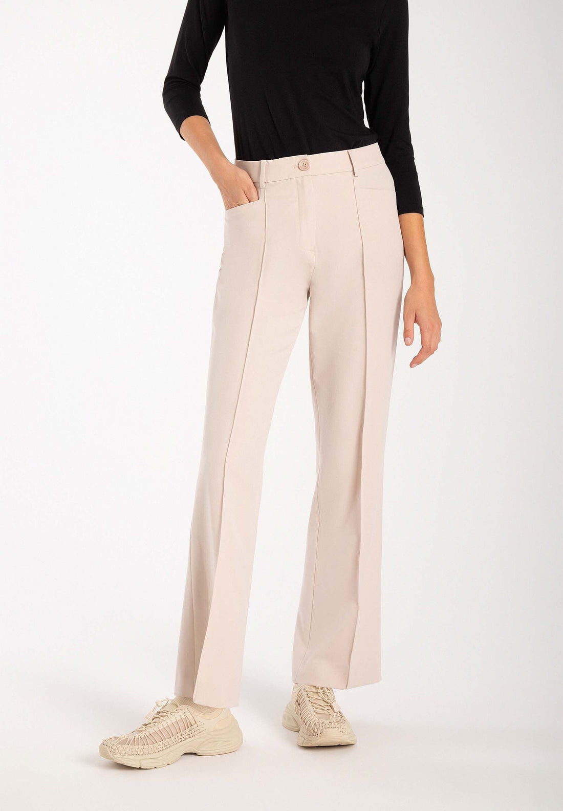 Off White Wide Leg Dress Trousers_31084054_0036_01