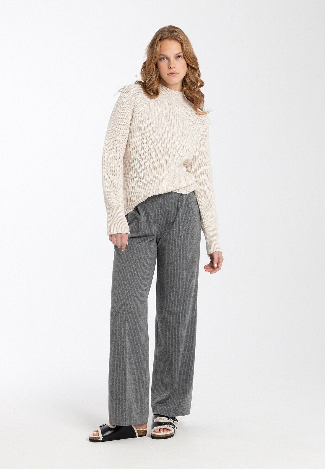 Pinstripes Wide Jersey Trousers_31114003_2740_02
