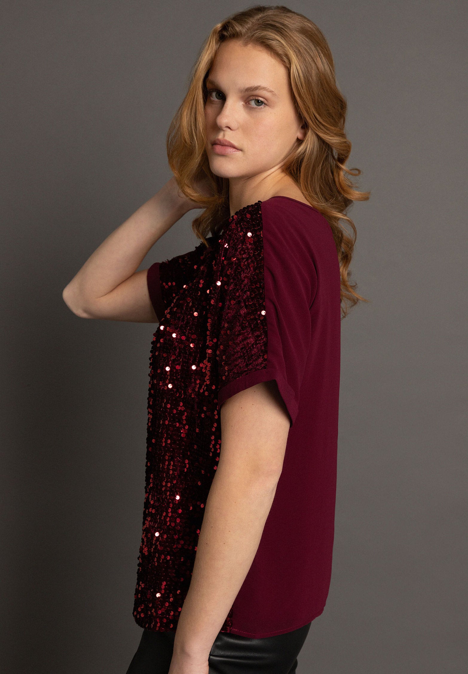 Burgundy Sequin Blouse_31652081_0530_03