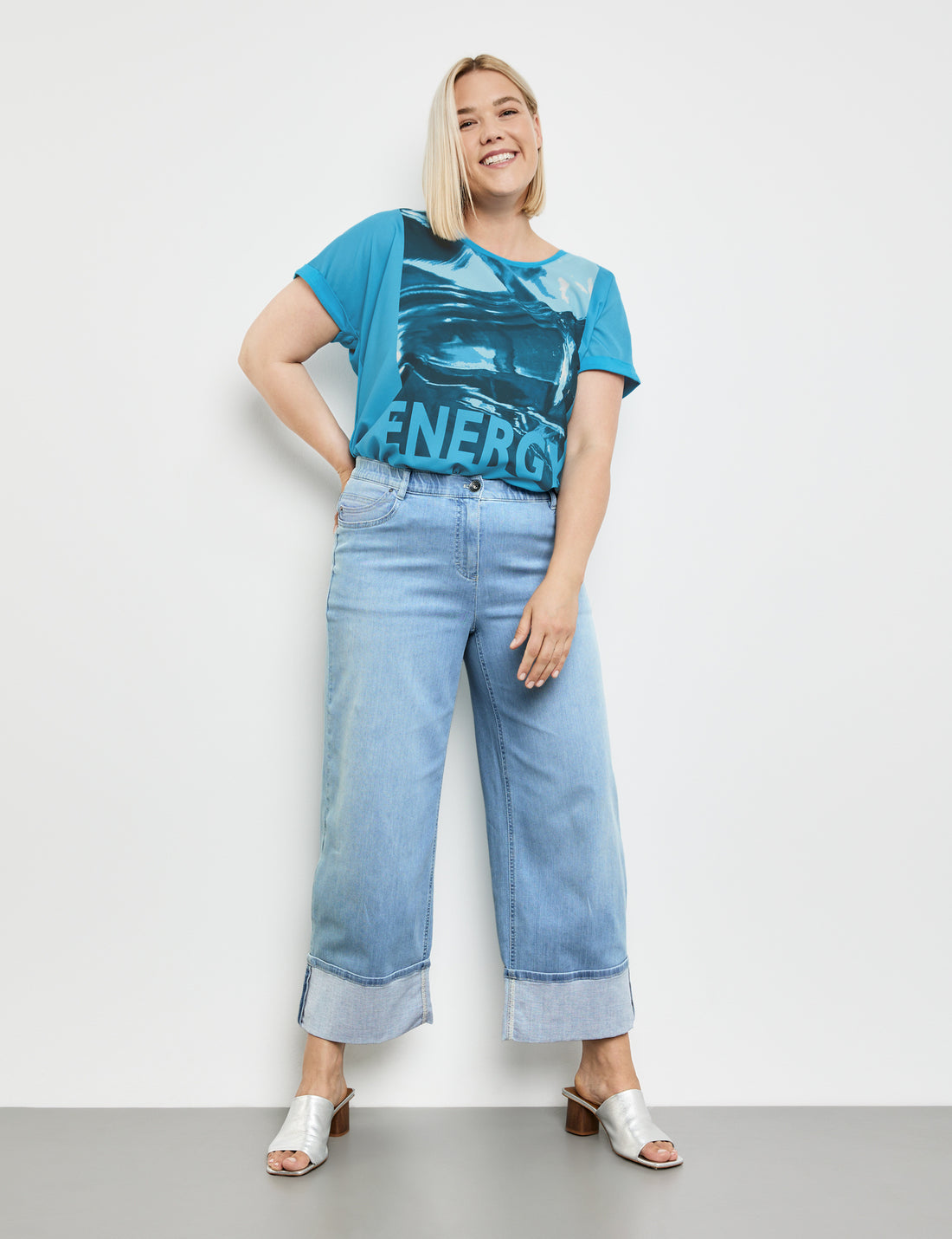 7/8-Length Jeans With A Wide Leg, Carlotta_01