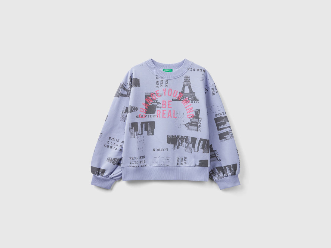 Sweatshirt With City Print And Studs_321VC10GK_83D_01