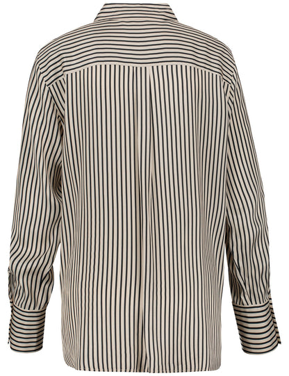 Striped Shirt Blouse With A Rounded Hem_360004-31401_9016_03