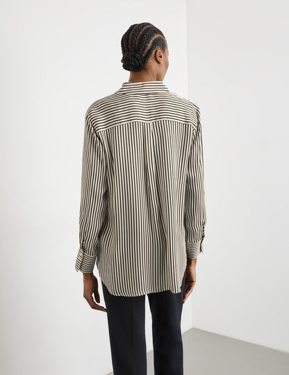 Striped Shirt Blouse With A Rounded Hem_360004-31401_9016_06
