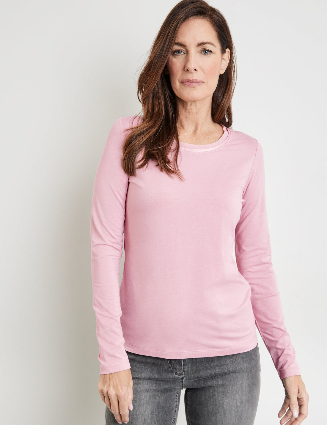 Long Sleeve Top With A Sheer Neckline Trim_370294-35060_30916_01