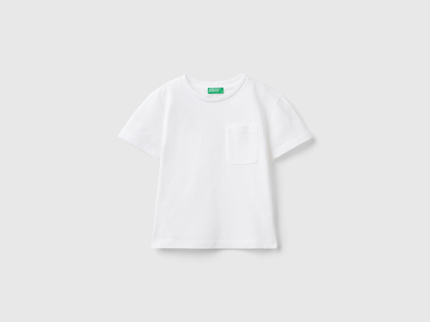 T-Shirt With Pocket_3D56G10DP_101_01