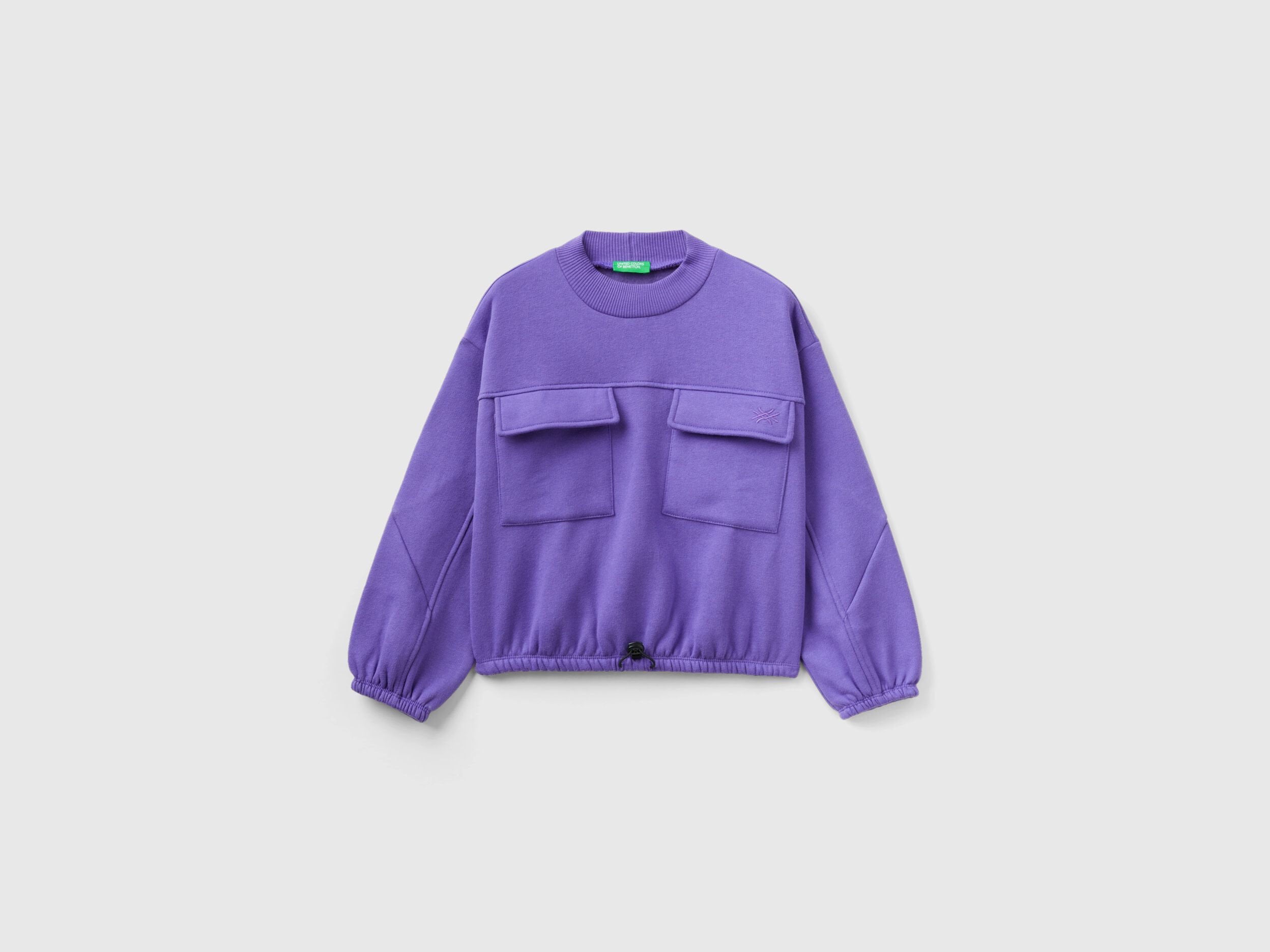 Boxy Fit Sweatshirt With Pockets_3EB5C10F0_30F_01