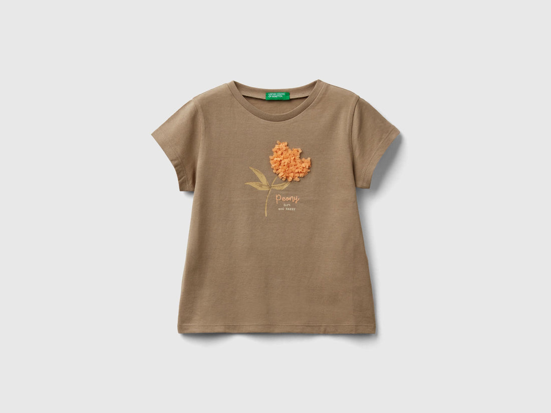 T-Shirt With Petal Effect Applique_3I1XG10E1_0W9_01