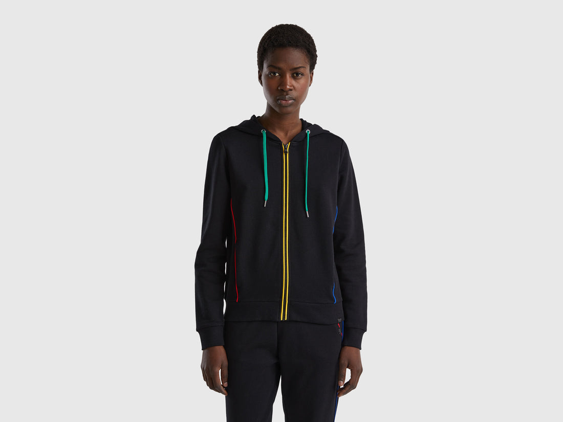 Cotton Sweatshirt With Zip And Hood_3J68D5009_902_01
