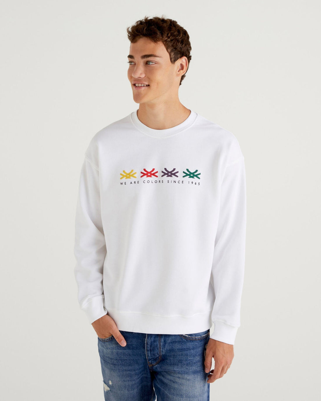 White Crew Neck Sweatshirt With Logo Print