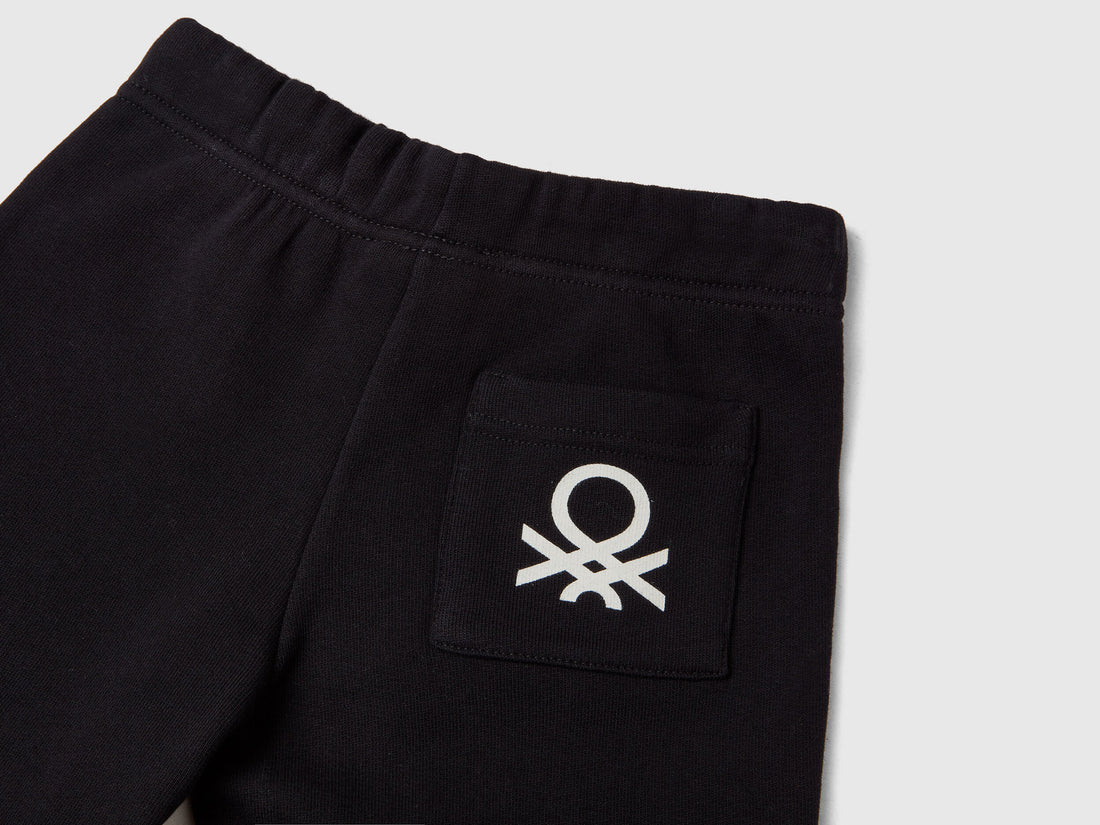 Bermudas In 100% Organic Cotton Sweat_3J70G900P_100_02