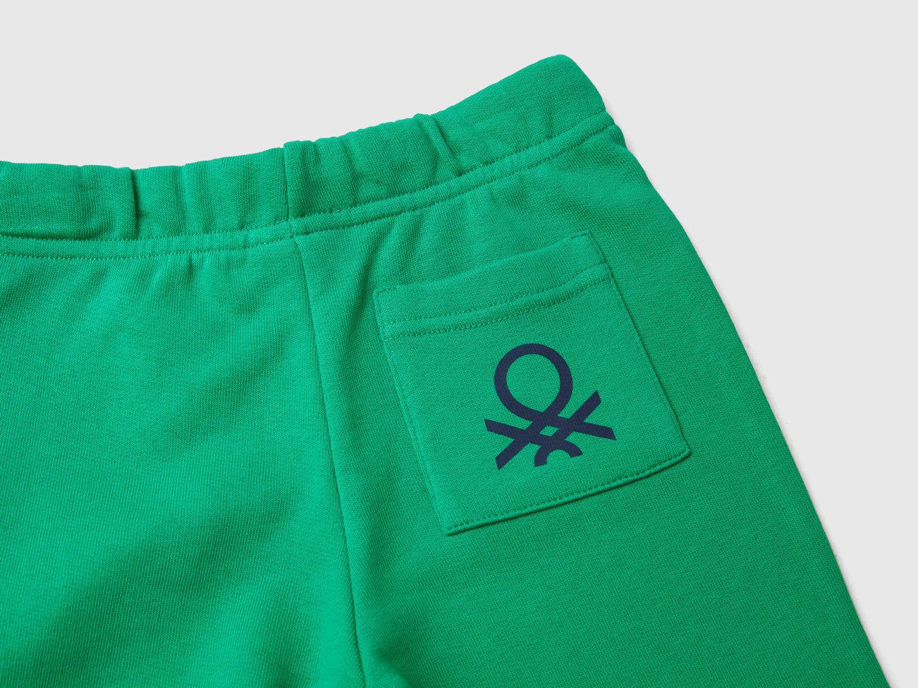 Bermudas In 100% Organic Cotton Sweat_3J70G900P_108_02