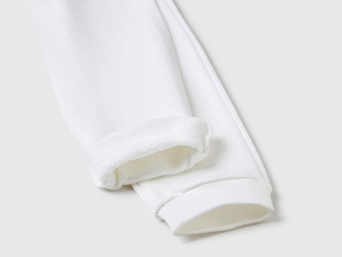 Sweatpants In Organic Cotton_3J70GF01N_101_02