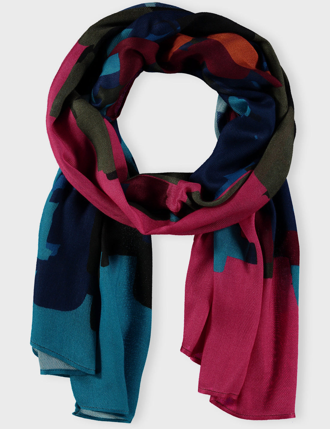 Soft Scarf With A Bright Print_400002-23102_8822_02