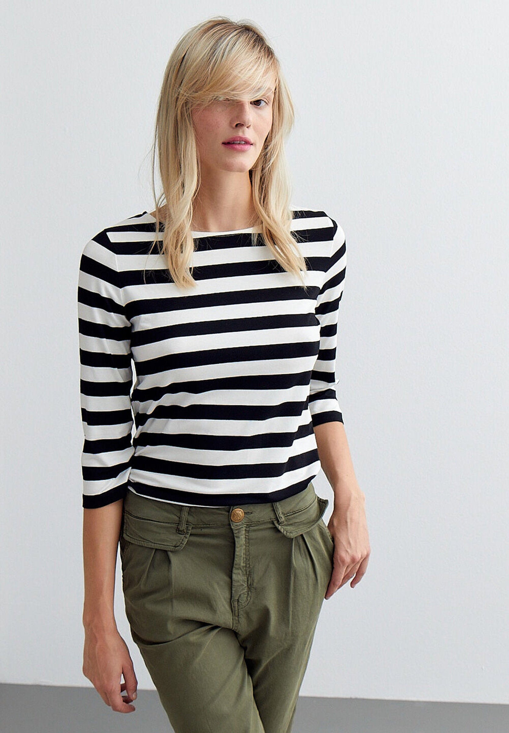 Black/Ecru Striped Shirt_41010007_2041_01