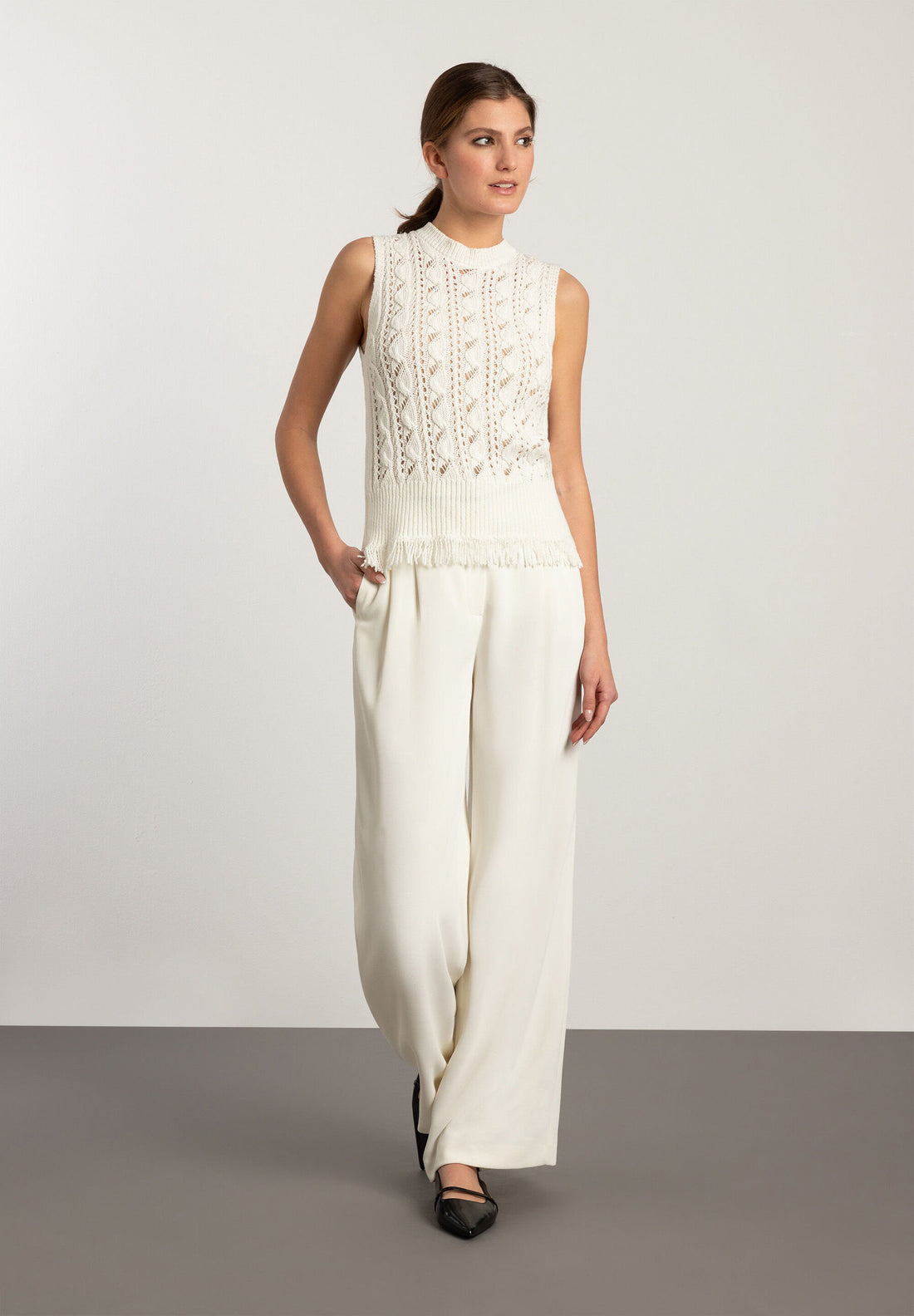 Ecru Wide Trousers_41024053_0041_02