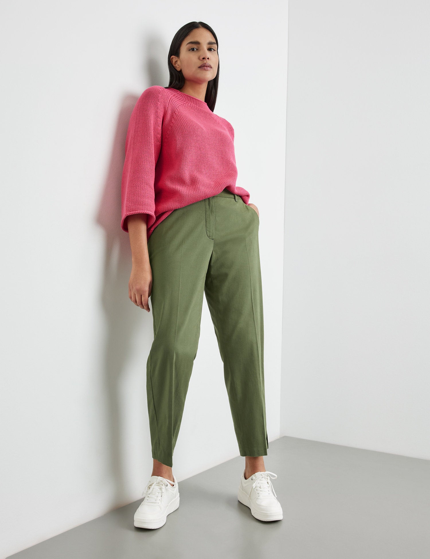 Greta Stretch Cotton Trousers_420001-21400_5590_05