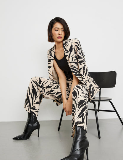 Wide-Leg Trousers With A Print_420419-11259_1102_05