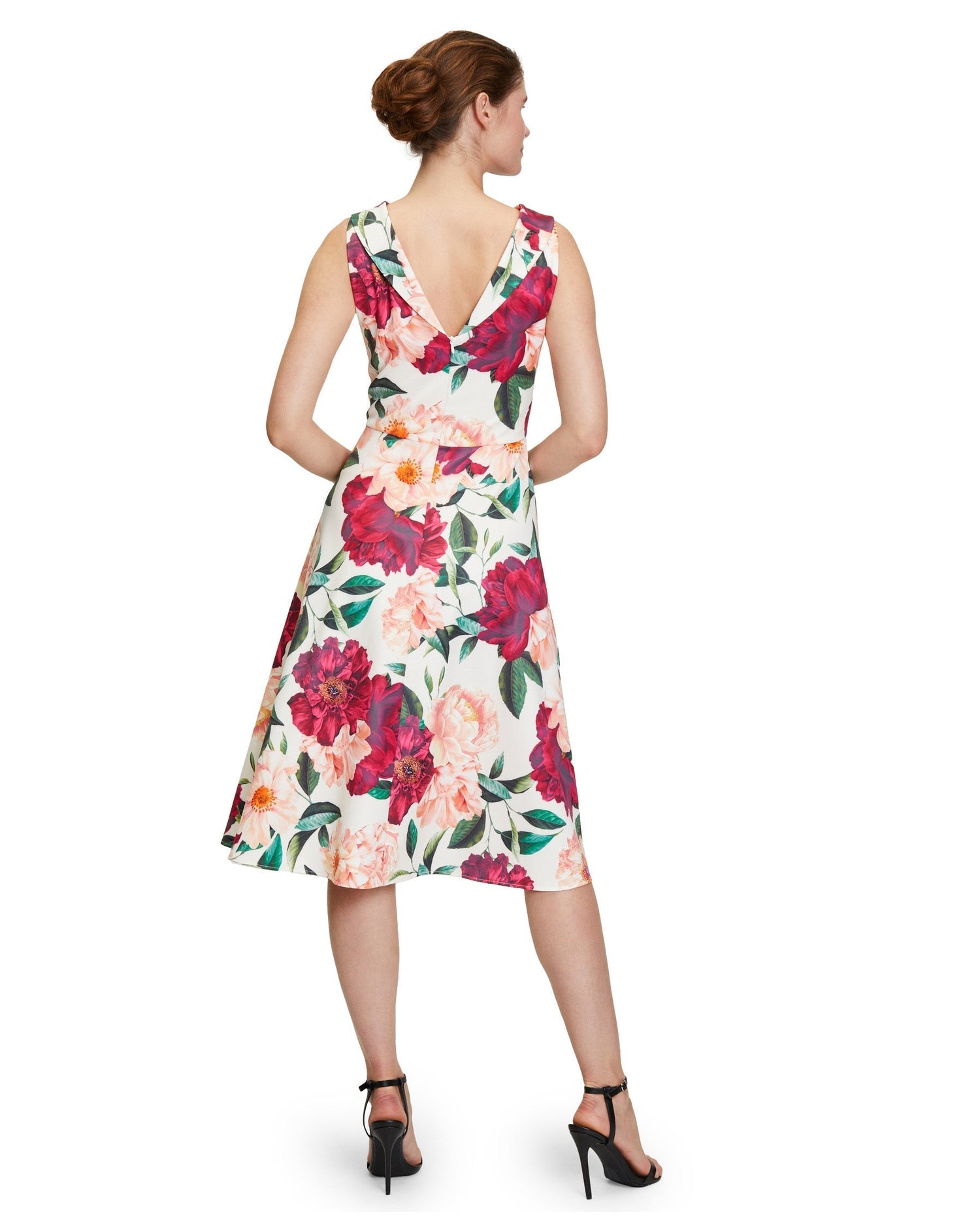 White Dress Short Without Sleeve Vera Mont