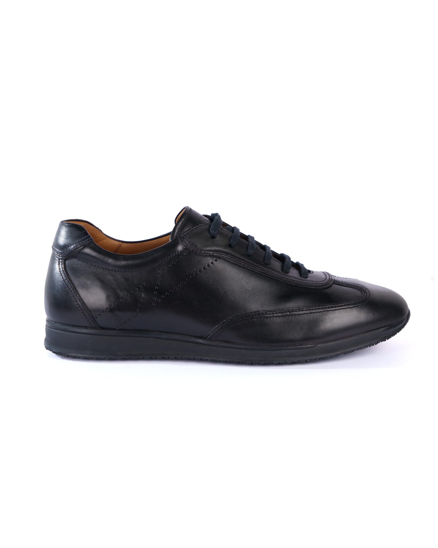 Black Sneaker Shoes
