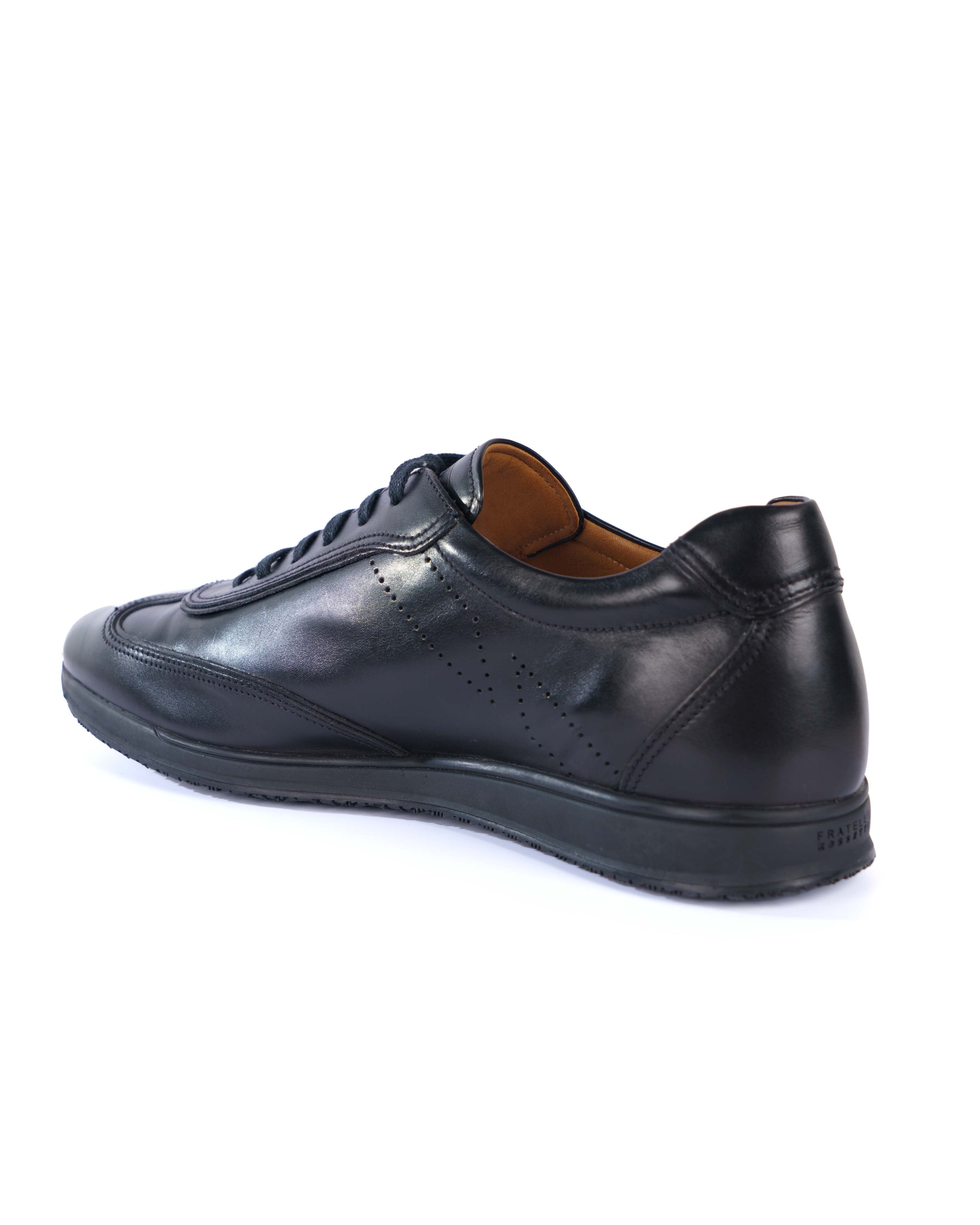 Black Sneaker Shoes - BEVAVA
